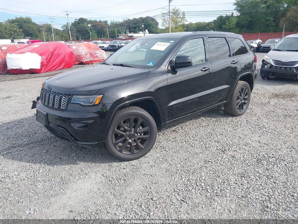 2020 JEEP GRAND CHEROKEE — I2