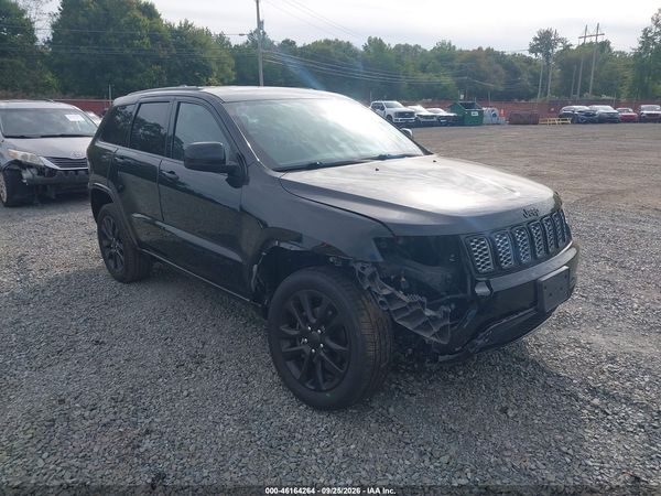 2020 JEEP GRAND CHEROKEE ALTITUDE 4X4 — I152