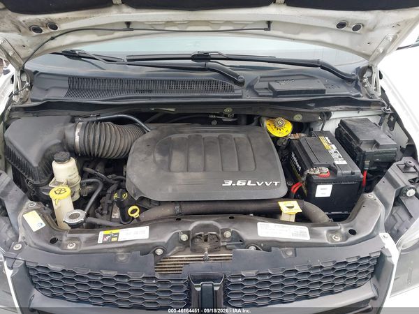 2016 DODGE GRAND CARAVAN SE PLUS — I10
