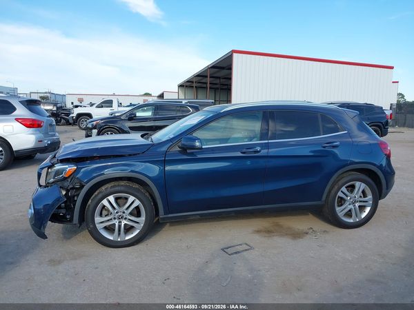 2020 MERCEDES-BENZ GLA 250 4MATIC — I117