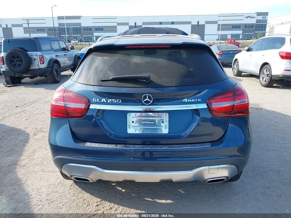 2020 MERCEDES-BENZ GLA 250 4MATIC — I119