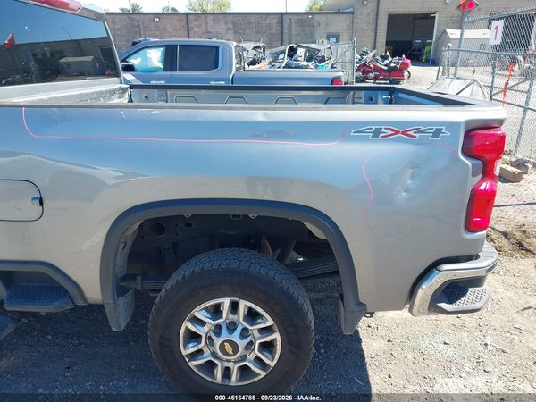2025 CHEVROLET SILVERADO 2500HD 4WD  STANDARD BED LT — I6