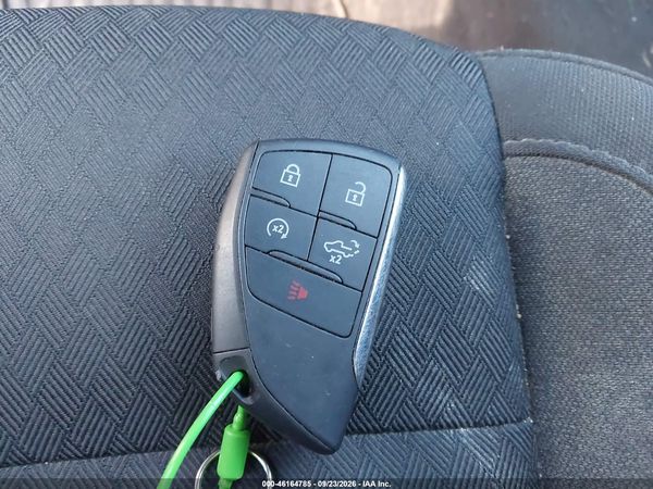 2025 CHEVROLET SILVERADO 2500HD 4WD  STANDARD BED LT — I11