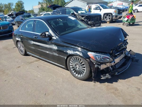 2015 MERCEDES-BENZ C 300 LUXURY 4MATIC — I1