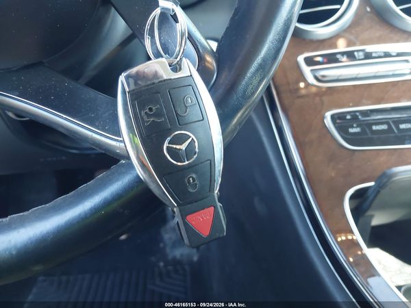 2015 MERCEDES-BENZ C 300 LUXURY 4MATIC — I11
