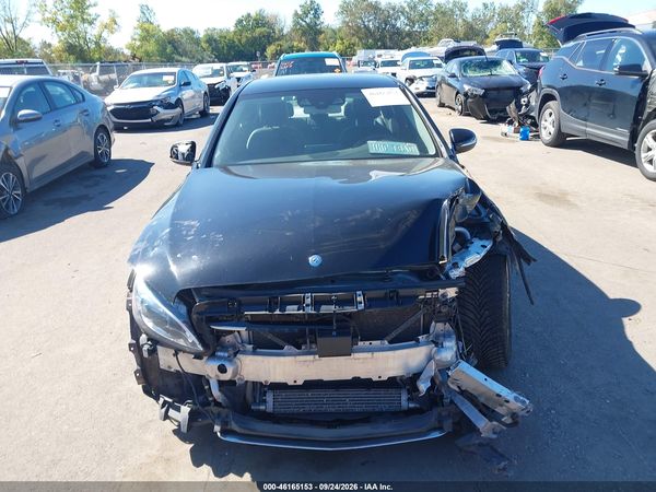 2015 MERCEDES-BENZ C 300 LUXURY 4MATIC — I115
