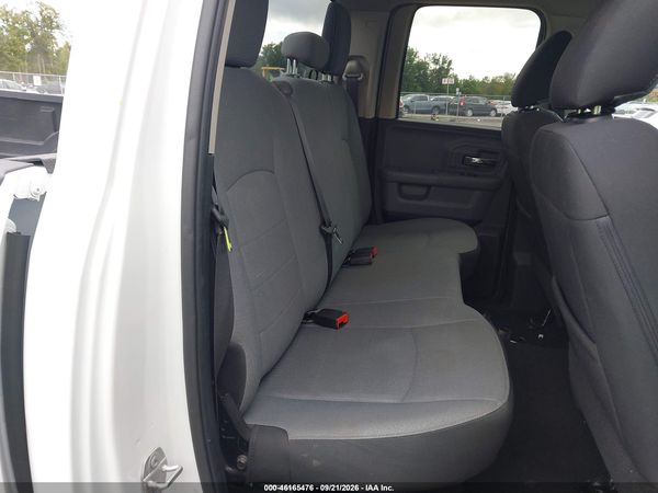2024 RAM 1500 CLASSIC SLT  4X2 6'4 BOX — I8