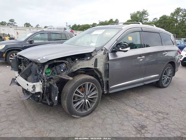 2019 INFINITI QX60 LUXE — I6