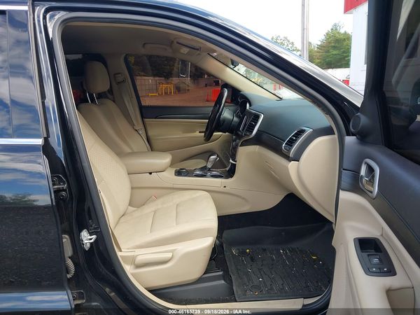 2020 JEEP GRAND CHEROKEE LAREDO E 4X4 — I5