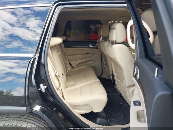 2020 JEEP GRAND CHEROKEE LAREDO E 4X4 — I8