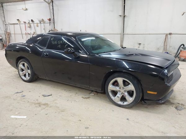 2012 DODGE CHALLENGER SXT — I1