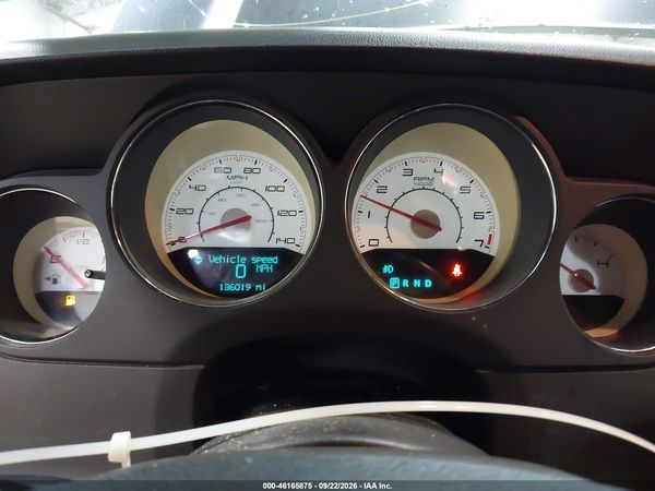 2012 DODGE CHALLENGER SXT — I7