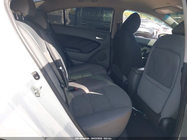2018 KIA FORTE LX — I8