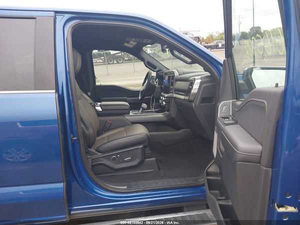 2025 FORD F-150 LARIAT — I5