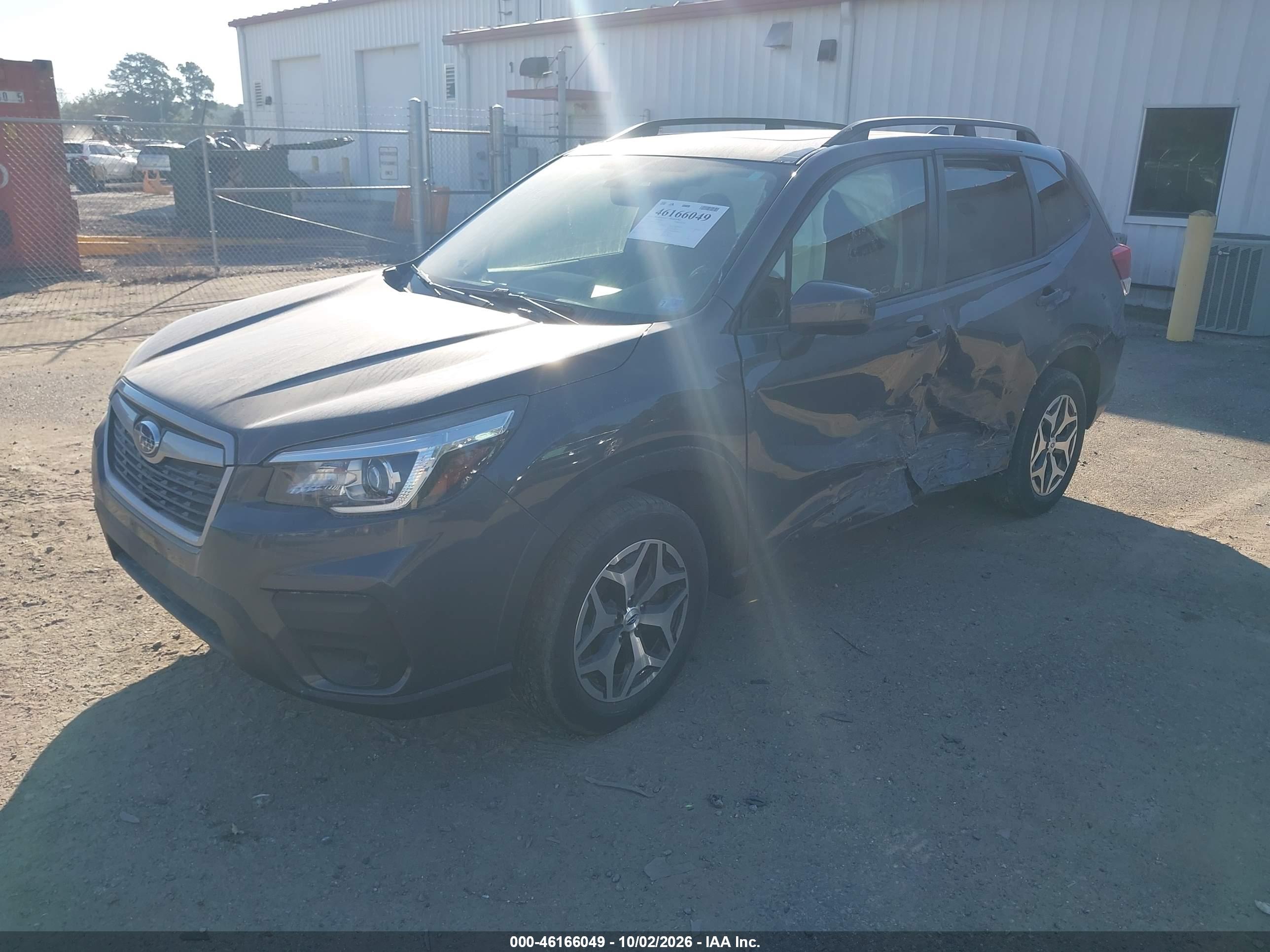 2020 SUBARU FORESTER PREMIUM — I2