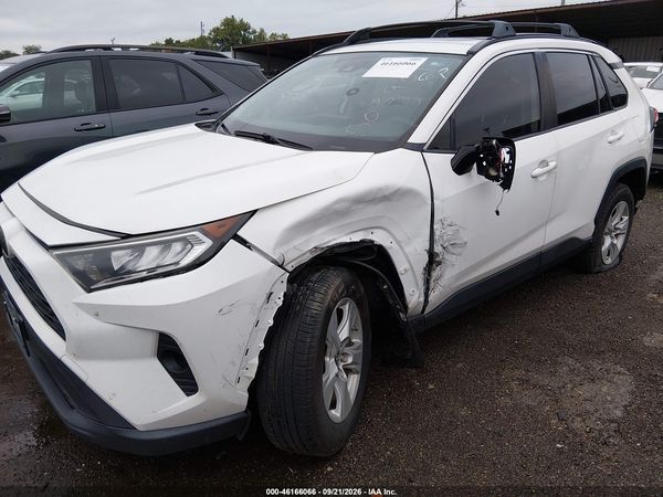 2019 TOYOTA RAV4 XLE — I6