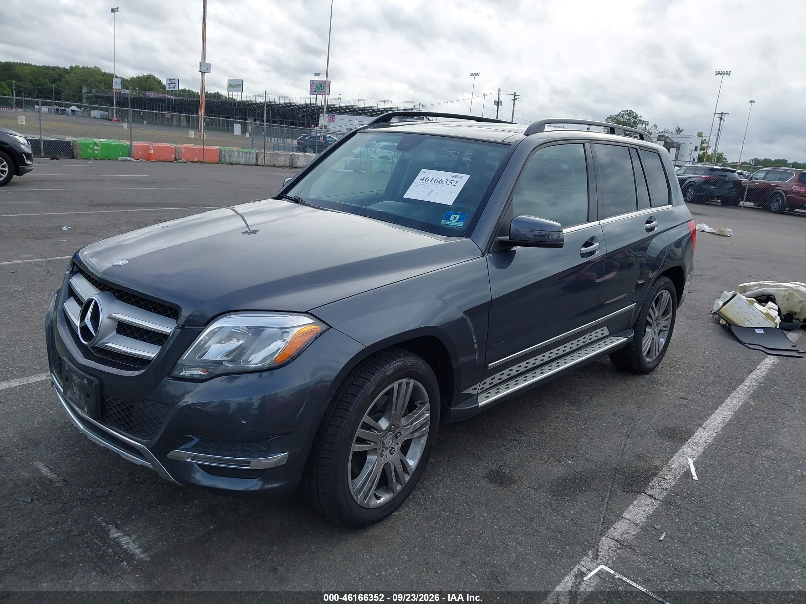 2015 MERCEDES-BENZ GLK 350 4MATIC — I2