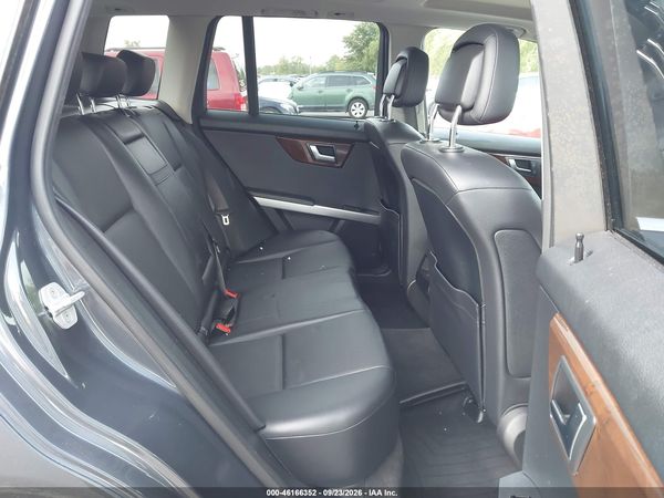 2015 MERCEDES-BENZ GLK 350 4MATIC — I8