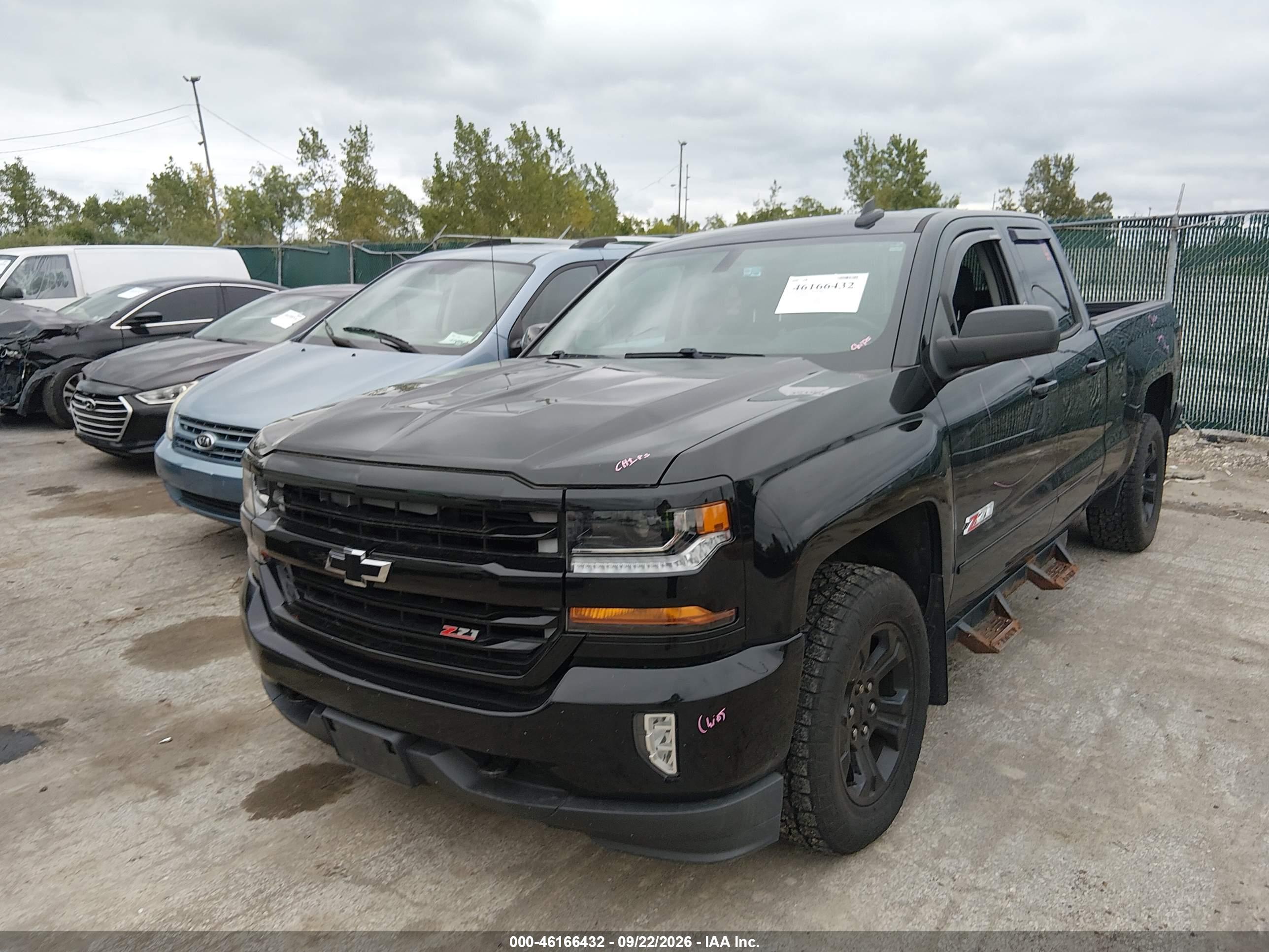 2017 CHEVROLET SILVERADO 1500 2LT — I2