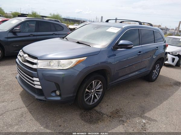 2017 TOYOTA HIGHLANDER — I2