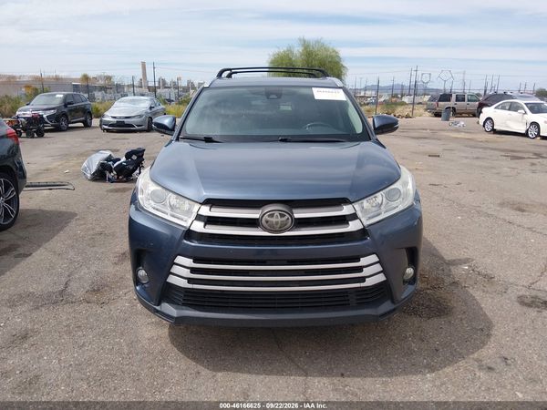 2017 TOYOTA HIGHLANDER XLE — I115