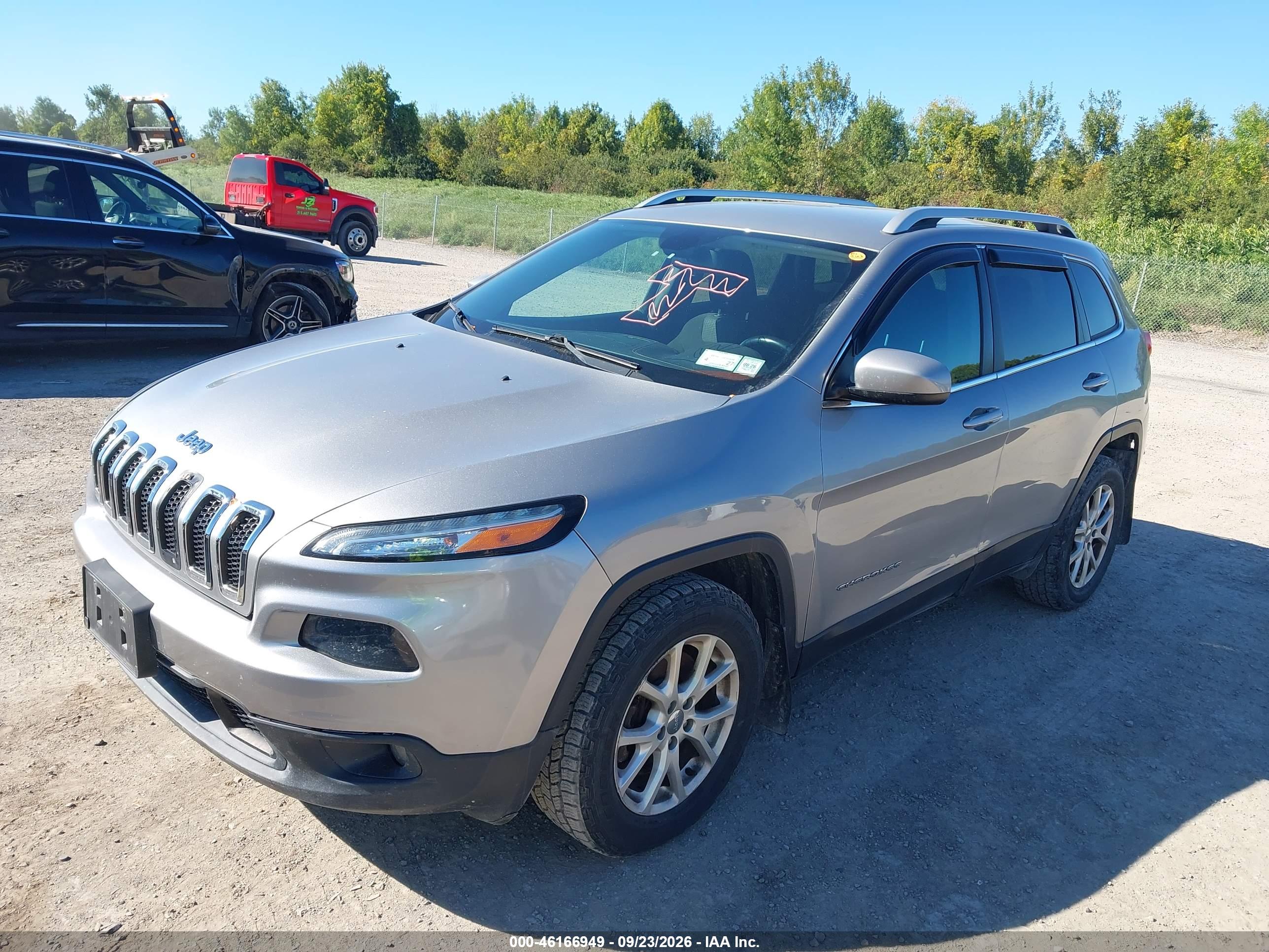 2016 JEEP CHEROKEE LATITUDE — I2