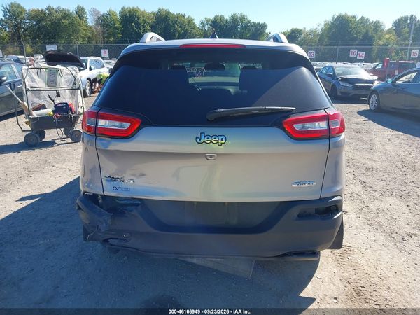 2016 JEEP CHEROKEE LATITUDE — I6
