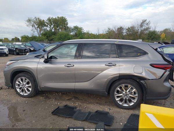 2026 TOYOTA HIGHLANDER HYBRID LIMITED — I117