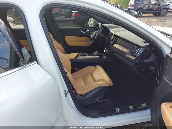 2023 VOLVO XC60 B6 ULTIMATE BRIGHT THEME — I5