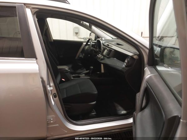 2017 TOYOTA RAV4 LE — I5