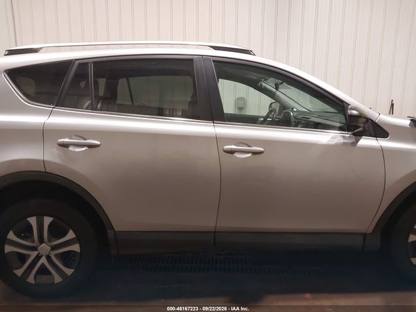 2017 TOYOTA RAV4 LE — I116