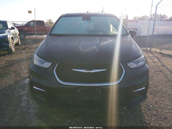 2025 CHRYSLER PACIFICA SELECT — I115
