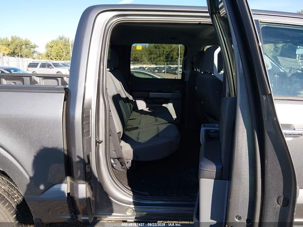 2025 FORD F-150 XLT — I8