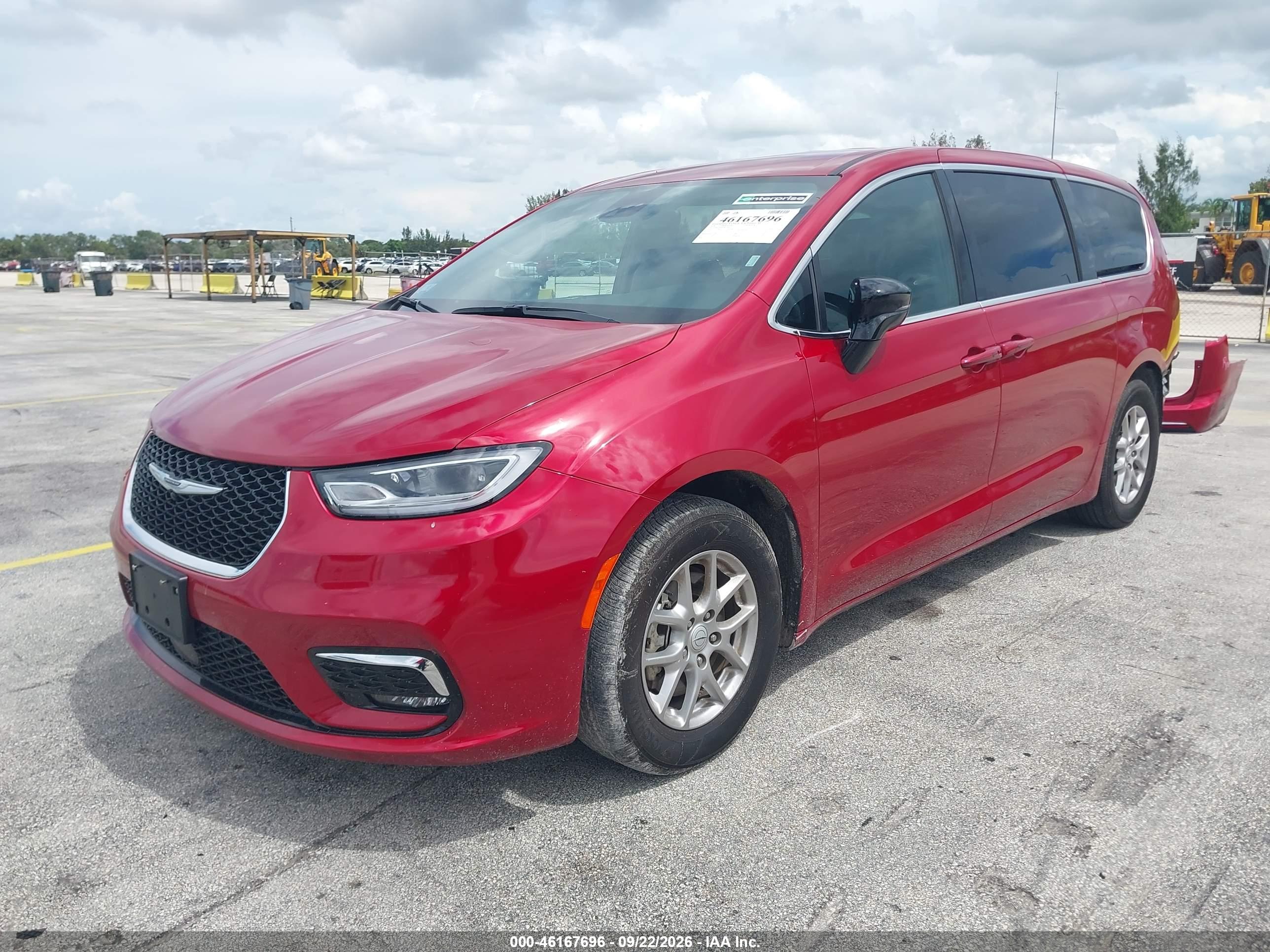 2026 CHRYSLER PACIFICA SELECT — I2
