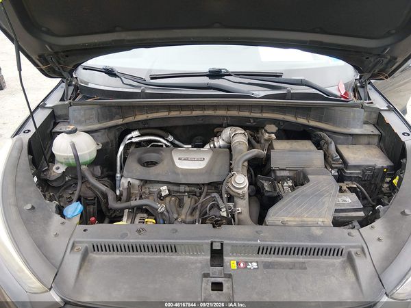 2016 HYUNDAI TUCSON SPORT — I10