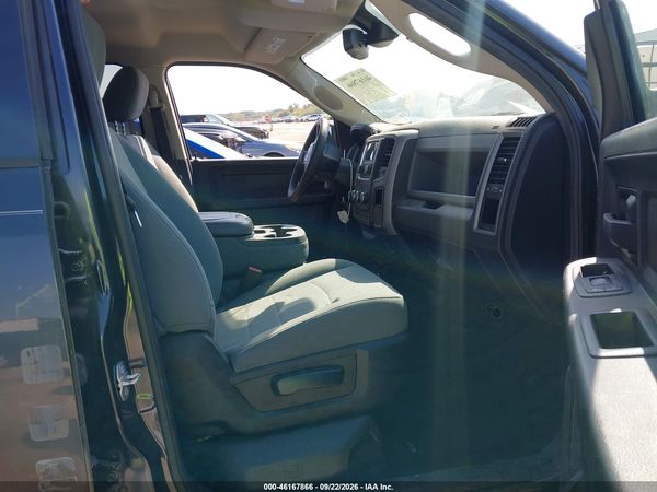 2019 RAM 1500 CLASSIC EXPRESS  4X2 6'4 BOX — I5