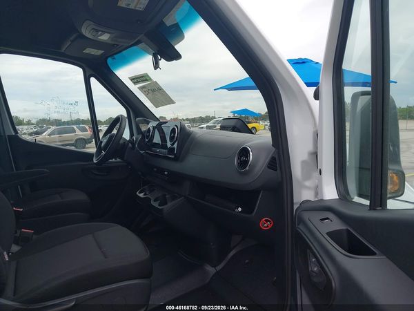 2025 MERCEDES-BENZ SPRINTER 2500 — I5