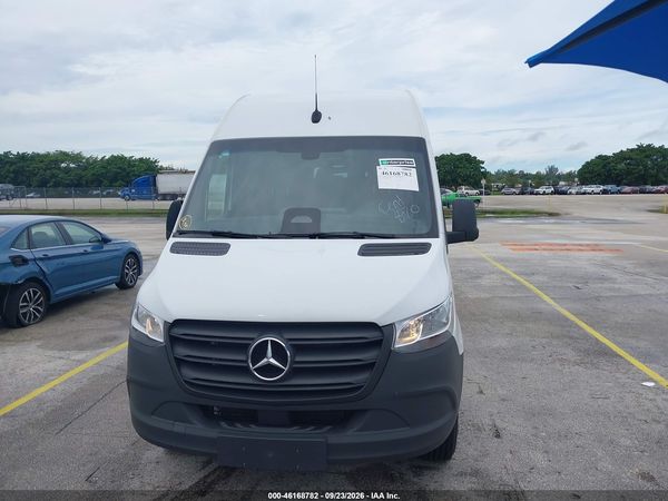 2025 MERCEDES-BENZ SPRINTER 2500 — I152