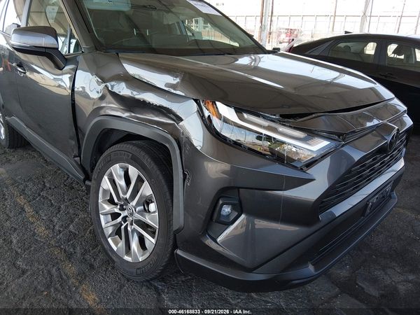 2025 TOYOTA RAV4 XLE PREMIUM — I6