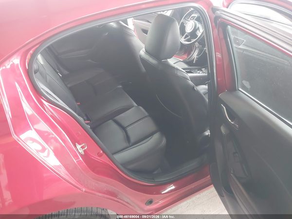 2017 MAZDA MAZDA3 TOURING — I8