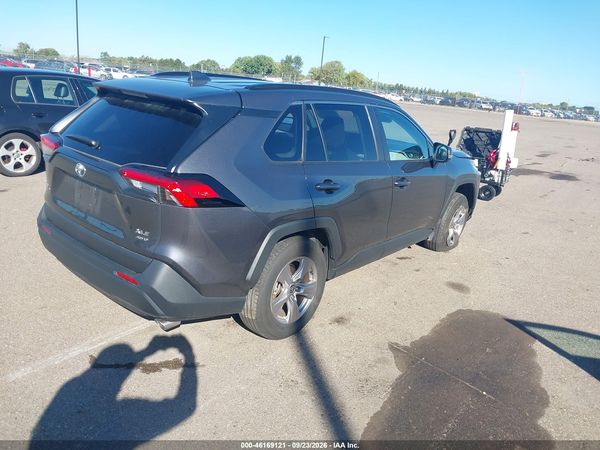 2025 TOYOTA RAV4 XLE — I4