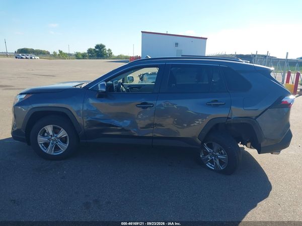2025 TOYOTA RAV4 XLE — I117