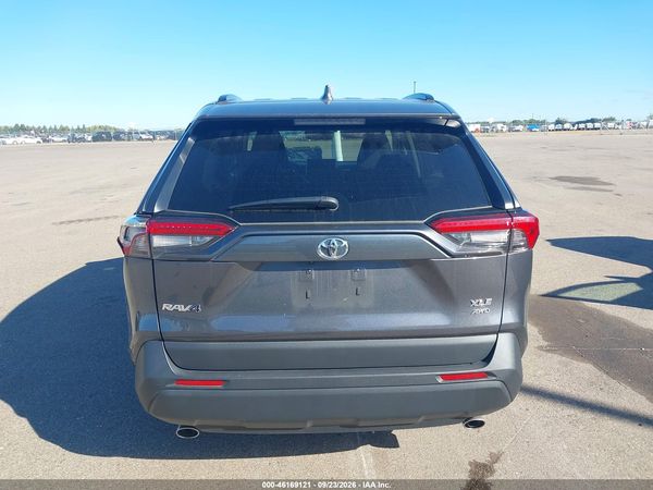 2025 TOYOTA RAV4 XLE — I119