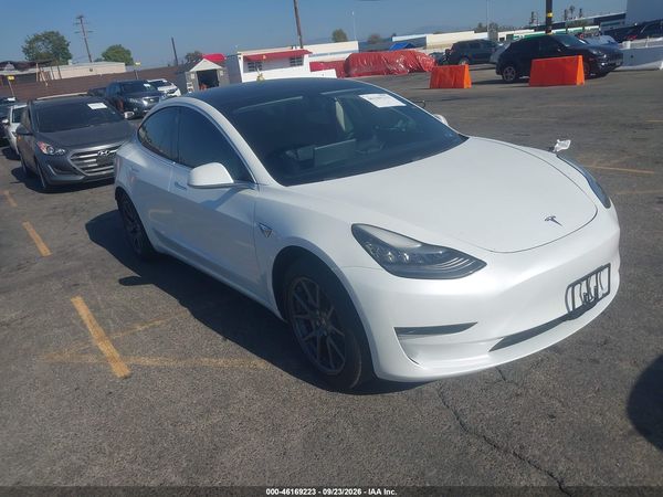 2019 TESLA MODEL 3 — I1