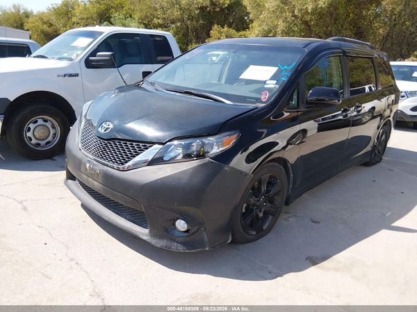 2012 TOYOTA SIENNA — I2