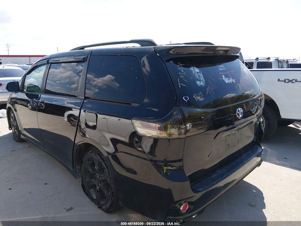 2012 TOYOTA SIENNA SE 8 PASSENGER — I3