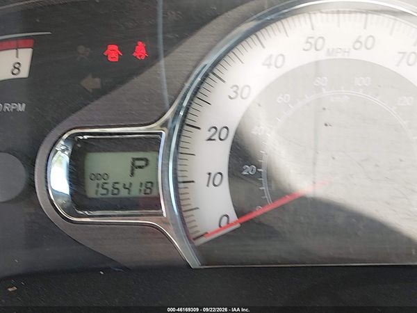2012 TOYOTA SIENNA SE 8 PASSENGER — I7