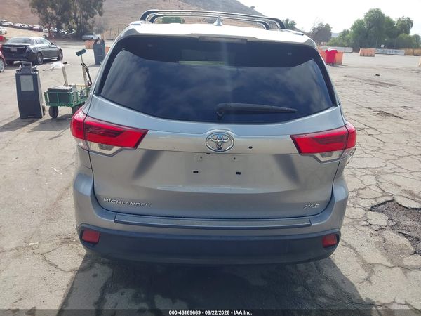 2019 TOYOTA HIGHLANDER XLE — I119