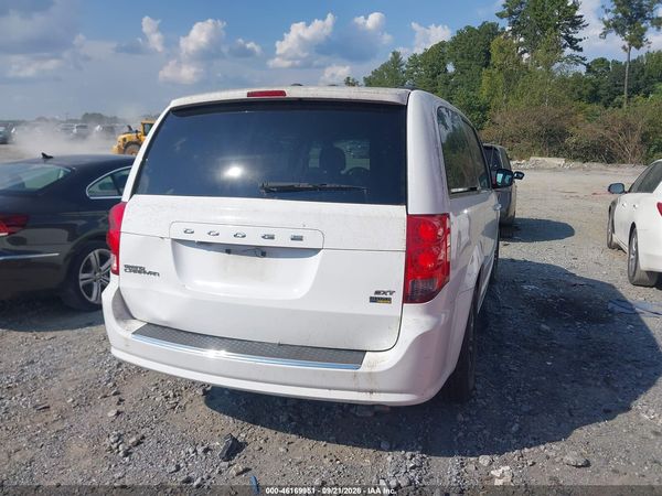 2017 DODGE GRAND CARAVAN SXT — I4