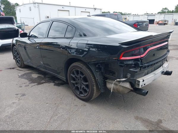 2015 DODGE CHARGER SE — I3